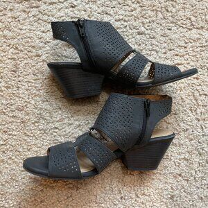Naturalizer Soul DEZ Heeled Sling Back Sandal Size 9